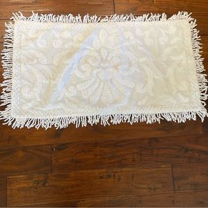 White King Chenille with fringe sham